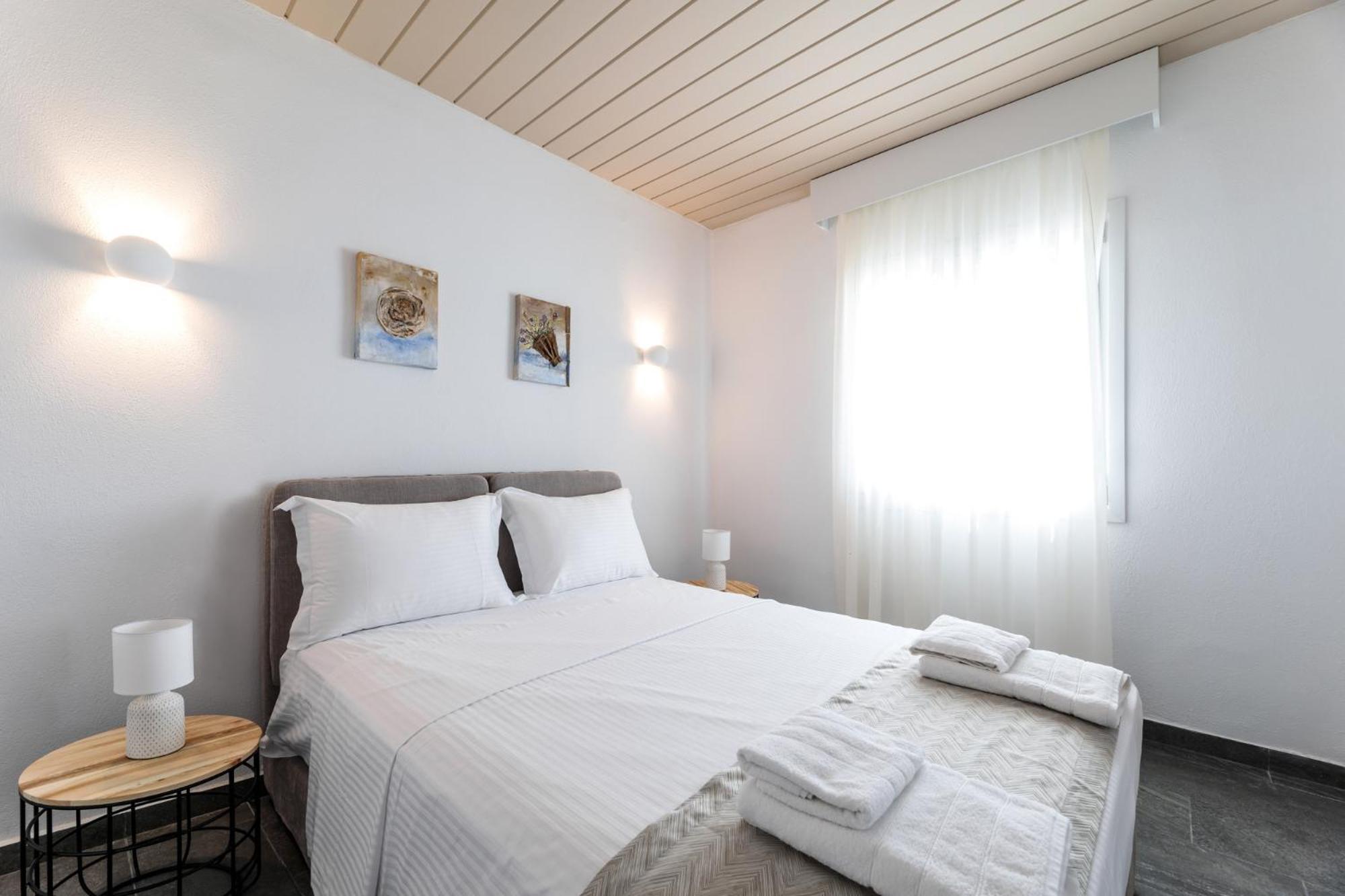 Bay View Suites Ájos Nikólaos Rom bilde